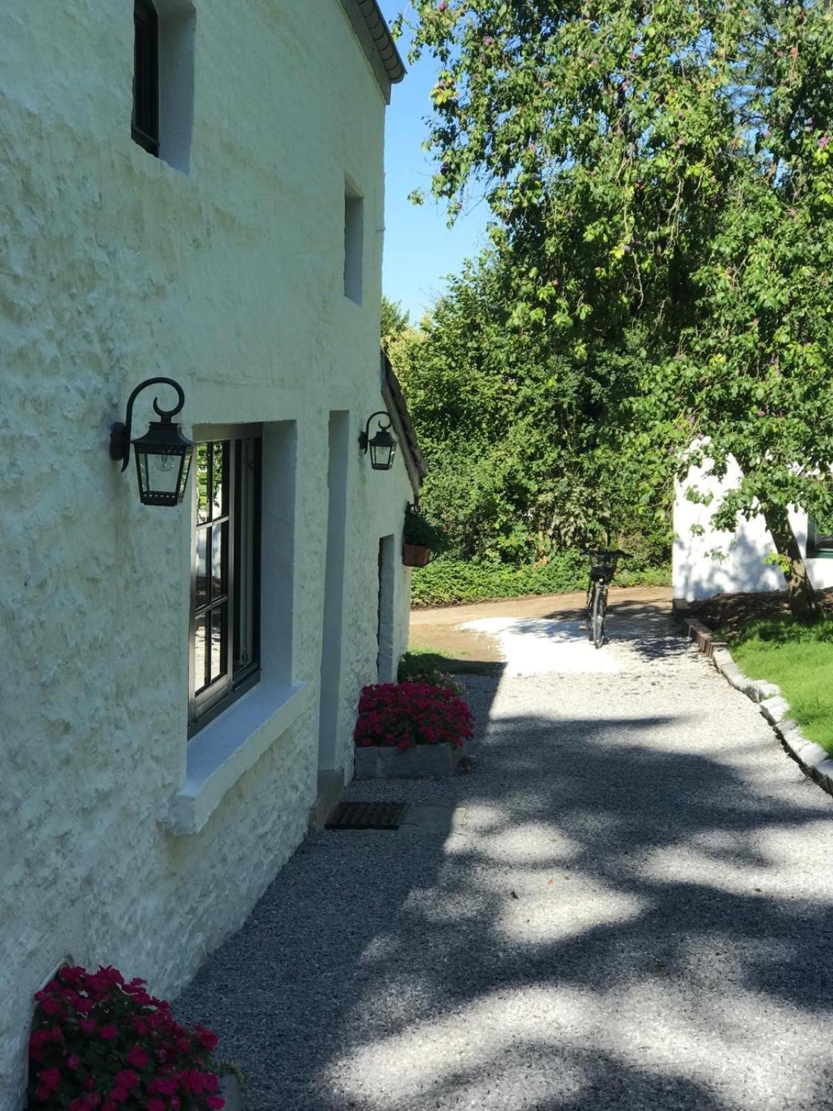 La Petite Maison Blanche Wanze Zewnętrze zdjęcie